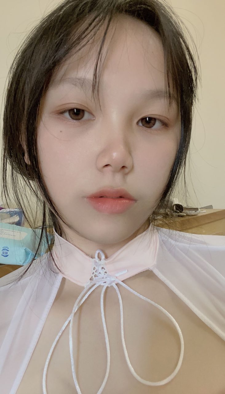 【2023-06-07】Please fuxx me here..👉🏻👈🏻.m4v